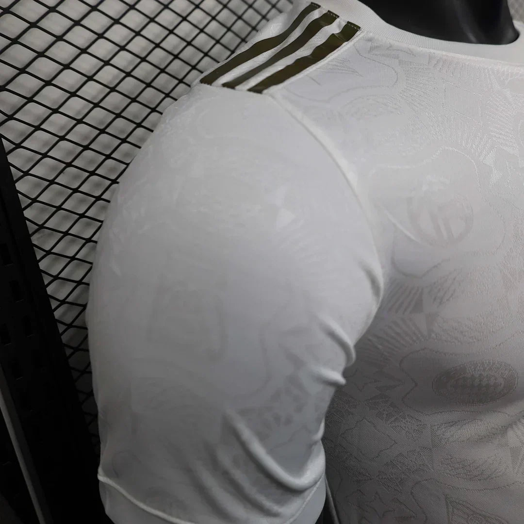 Bayern Munchen 2025/2026 125th Aniversario Edition White Edición Especial