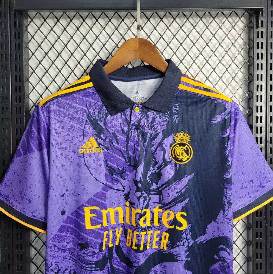 Real Madrid "Purple Valiance" Edición Especial