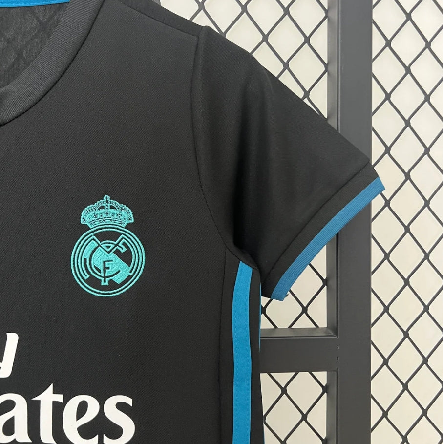 Real Madrid Retro 2017/2018 Visitante Talla Niño