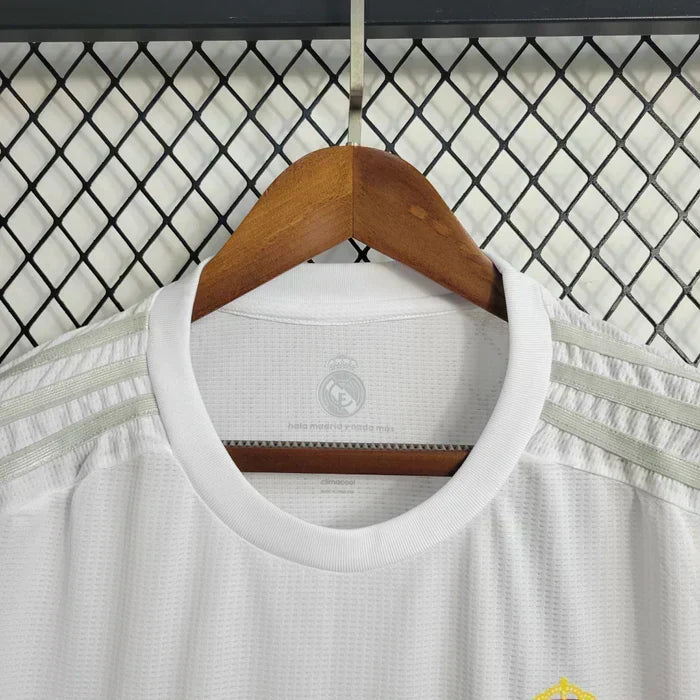 Real Madrid Retro 2015-2016 Local Kit