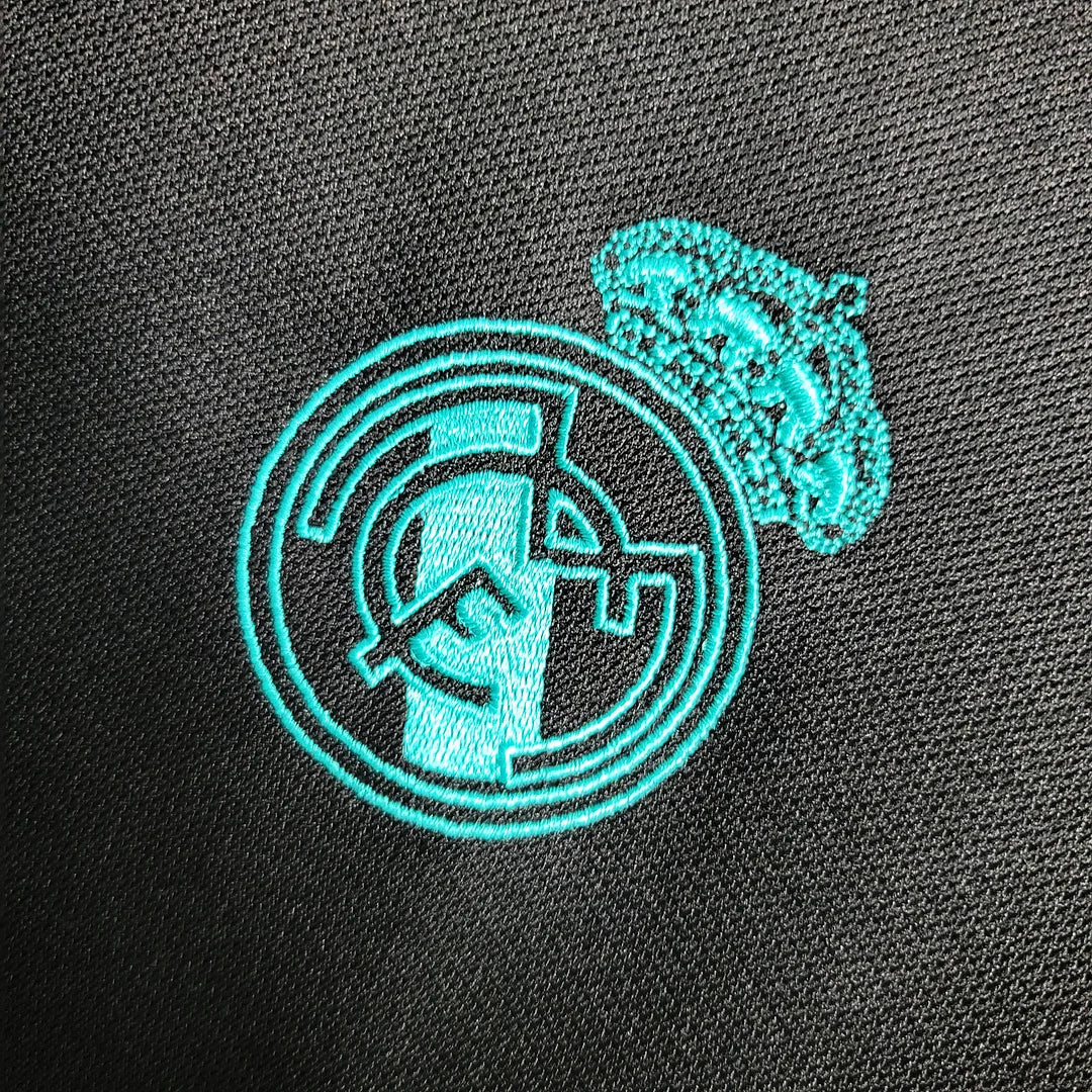 2017/2018 Retro Real Madrid Visitante