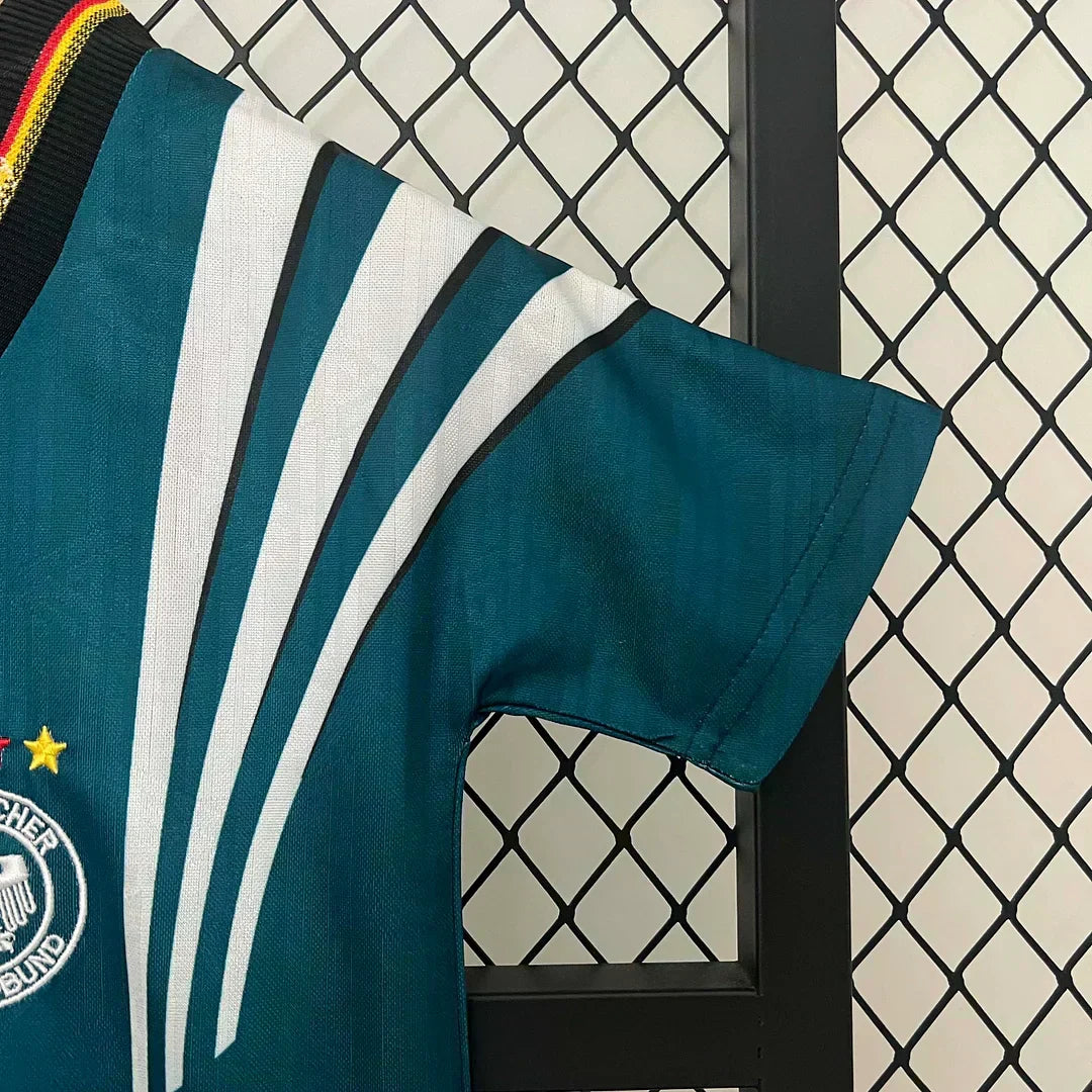 1996 Retro Germany Visitante Talla Niño
