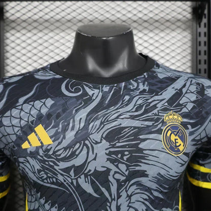 Real Madrid "Silver Fang" Edición Especial
