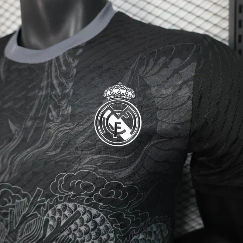 Real Madrid "Lunar Shard" Edición Especial