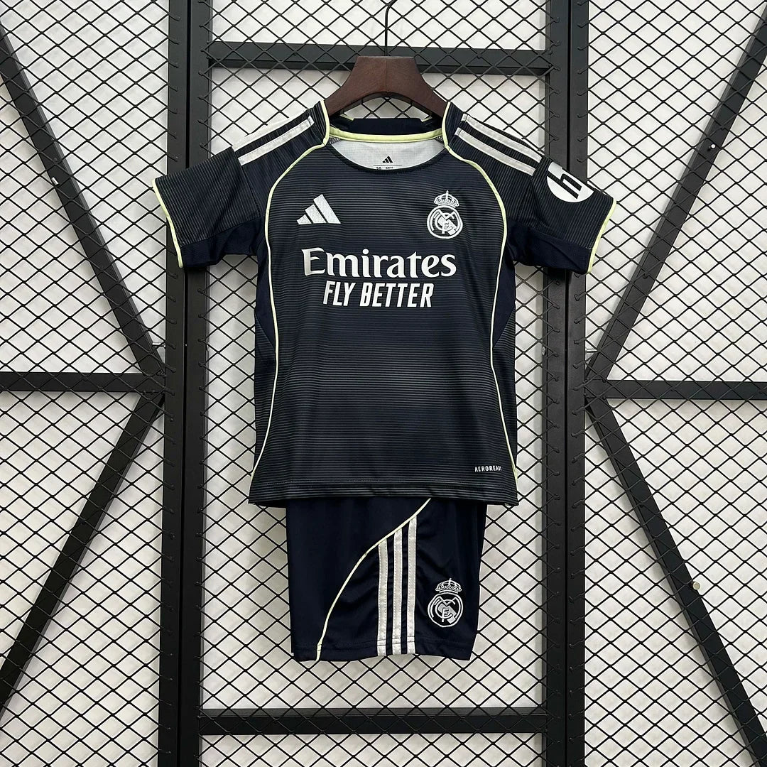 2025/2026 Real Madrid Visitante Kit Talla Niño