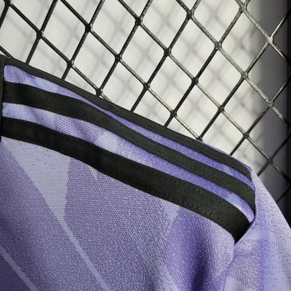 Real Madrid 2022/2023 Visitante Kit
