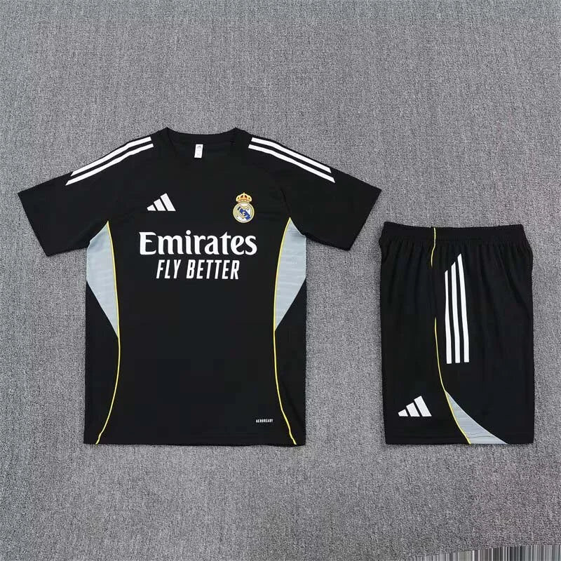 2025/2026 Real Madrid Entrenamiento Wear - Black
