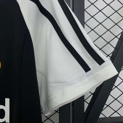 2001/2002 Retro Real Madrid Visitante