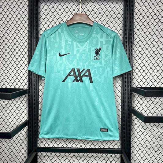 2024/2025 Liverpool Entrenamiento Wear