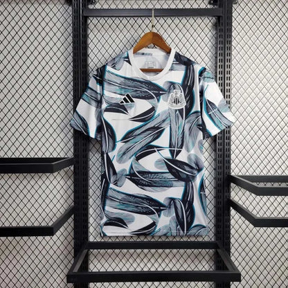 2024-2025 Newcastle United Pre match training Wear