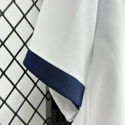 Barcelona "Blanc Royal" Edición Especial