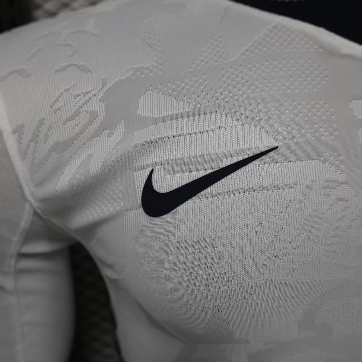 Inglaterra Local Kit 2026 Manga Larga