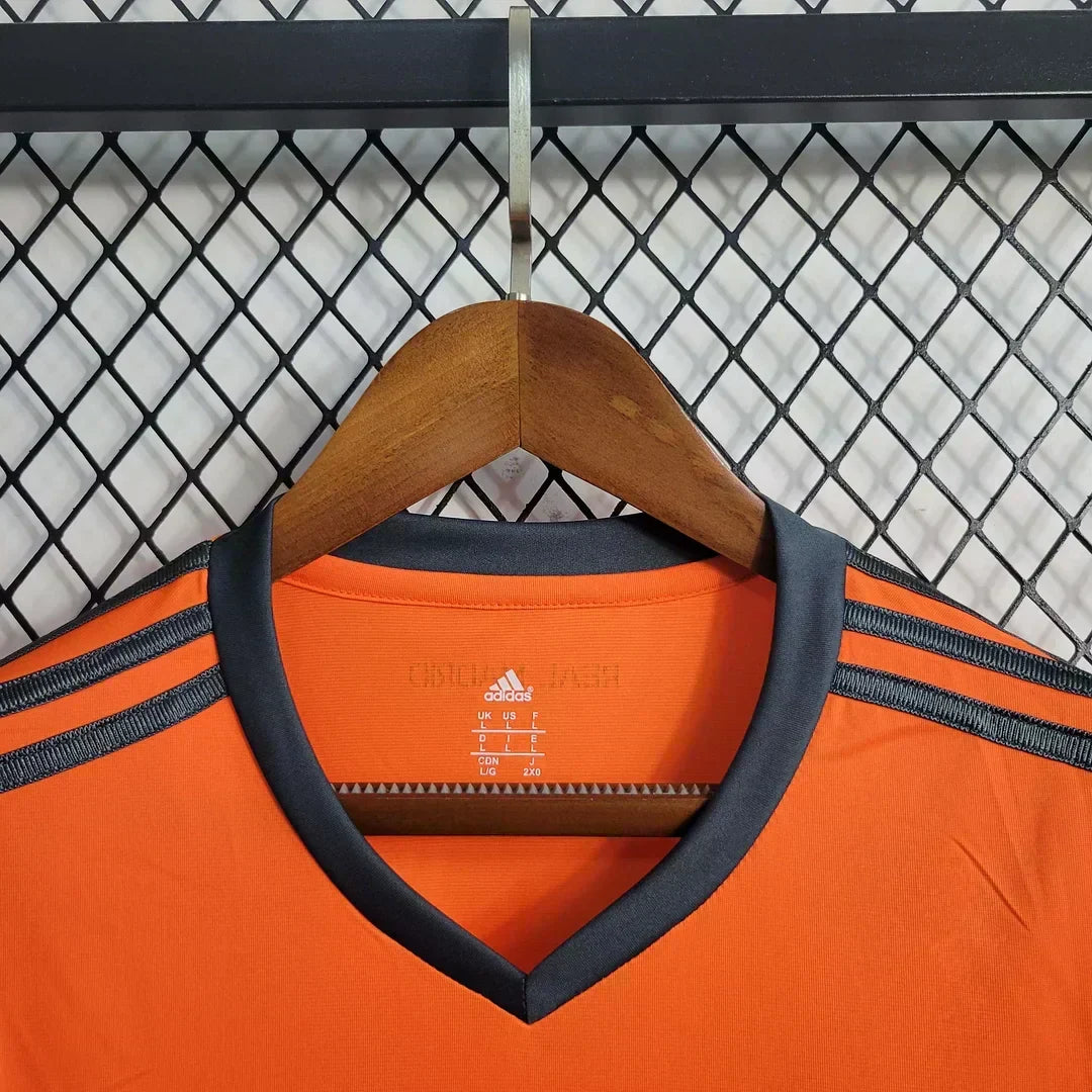 2013-2014 Retro Real Madrid Alternativa Visitante Manga Larga
