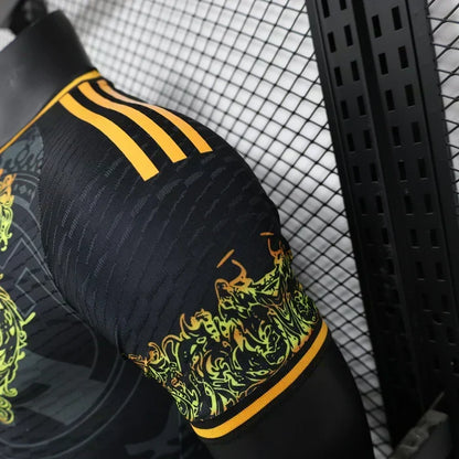 Real Madrid "Dragon's Dawn" Edición Especial