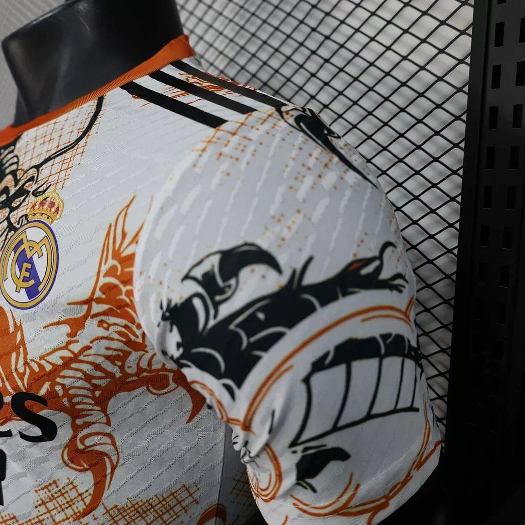 Real Madrid "Dragon Claw" Edición Especial