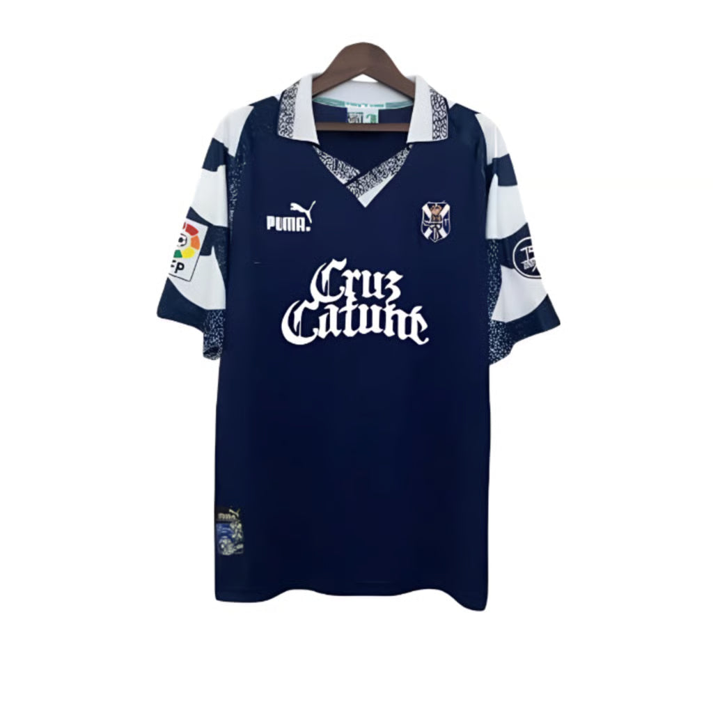Tenerife x Cruz Cafuné