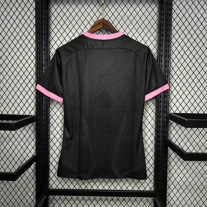 Inter Milan "Serpente Rosa" Edición Especial
