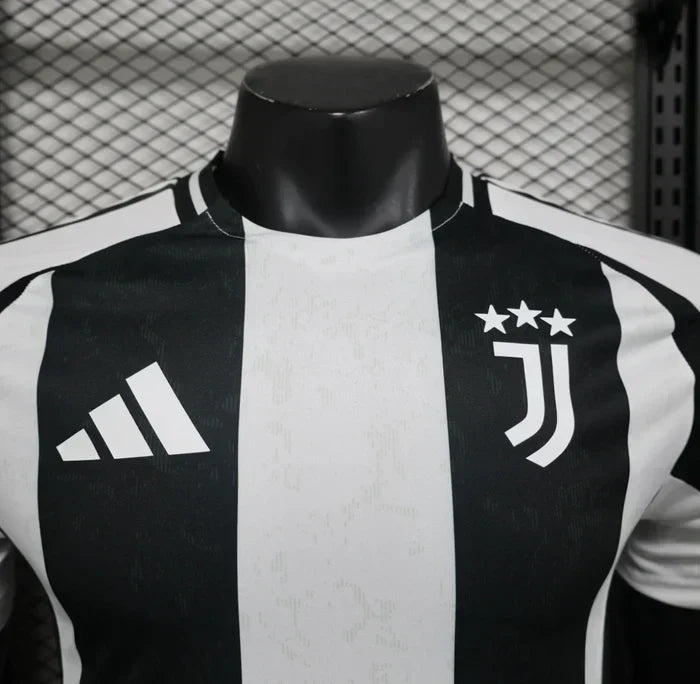 Juventus 2024/2025 Local Kit