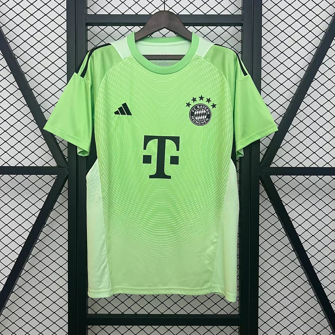 2025/2026 Bayern Munchen Green Goalkeeper Kit