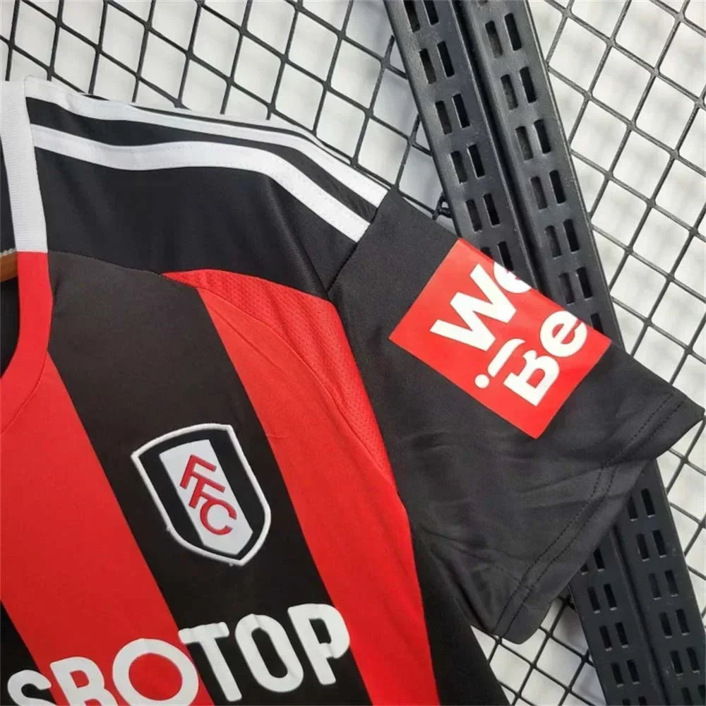 2024-2025 Fulham Visitante Kit