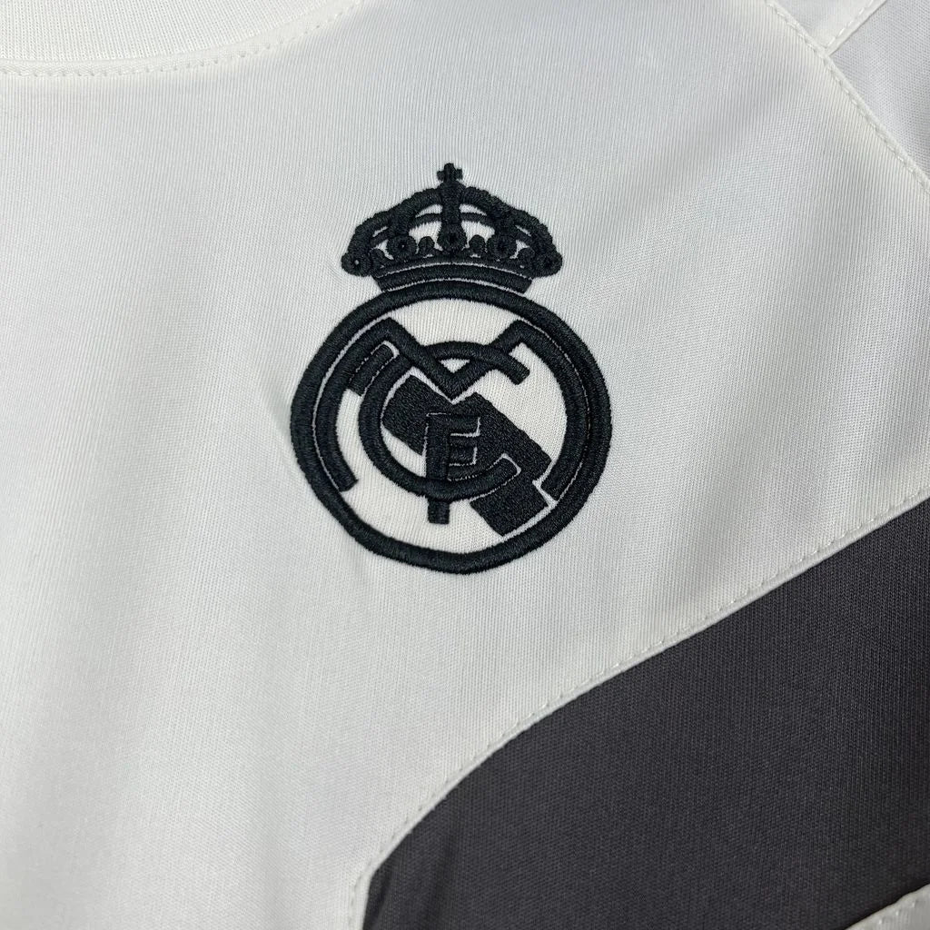 2025/2026 Real Madrid Edición Especial