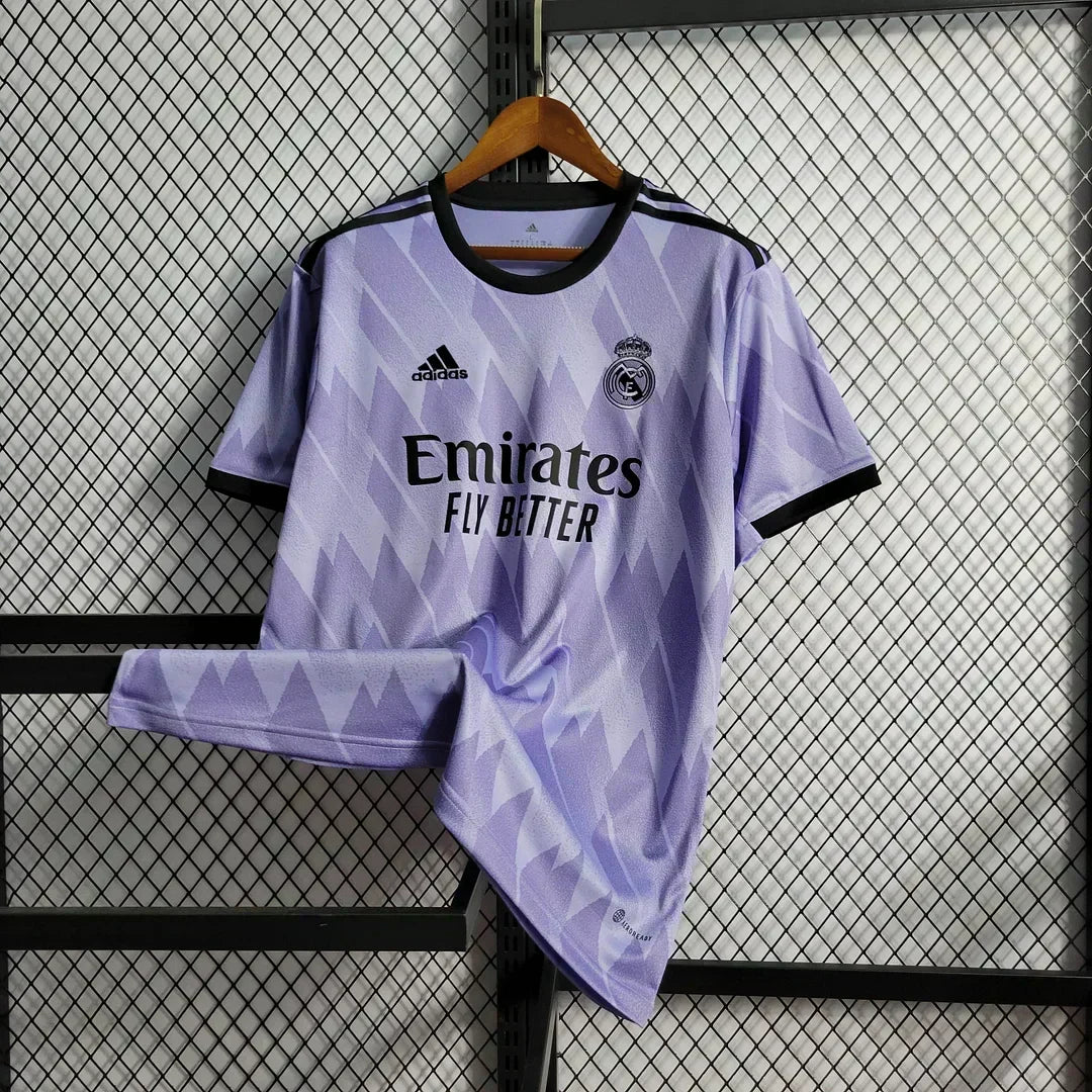 Real Madrid 2022/2023 Visitante Kit