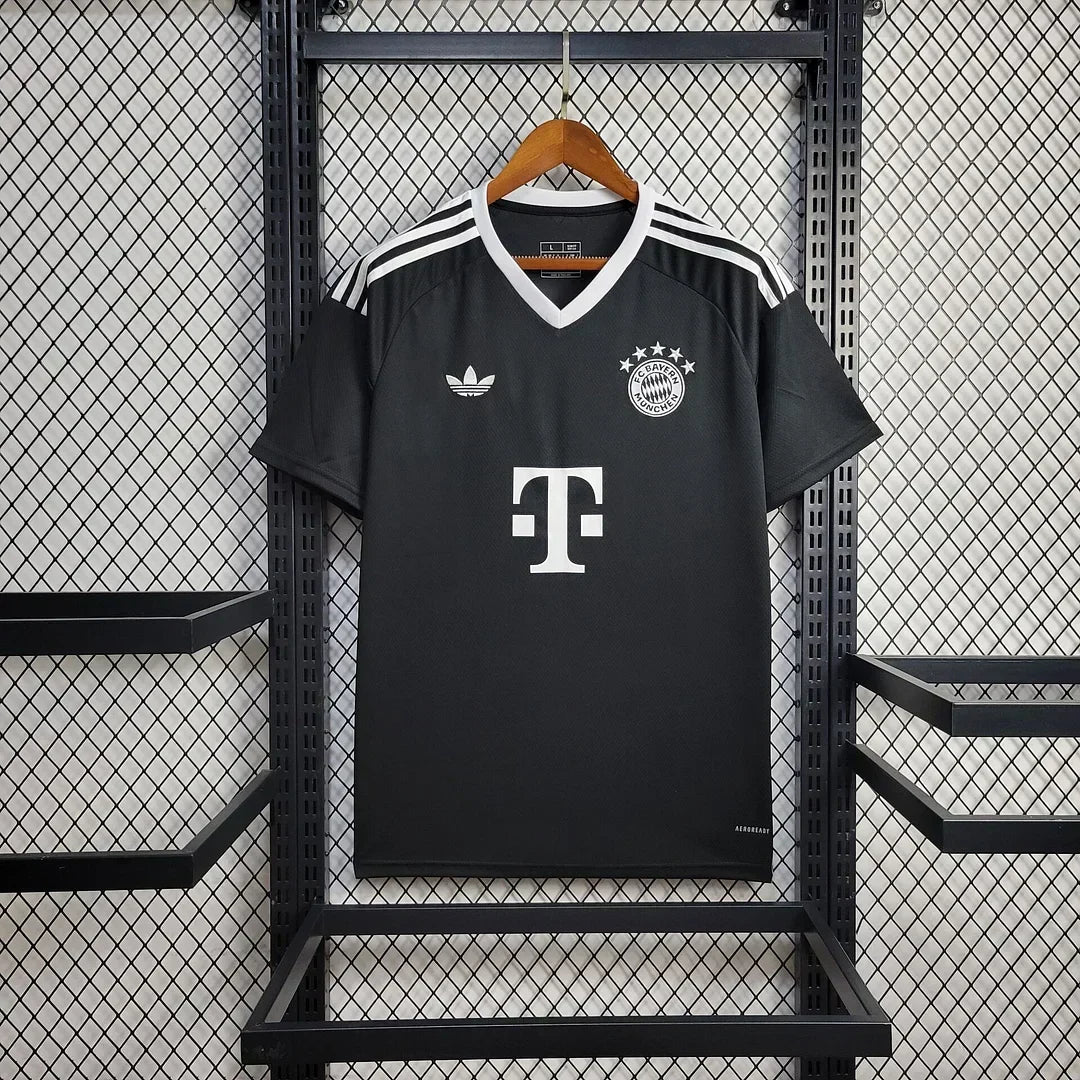 2024/2025 Bayern Munchen Entrenamiento Wear