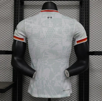 Liverpool 2024/2025 Alternativa Kit
