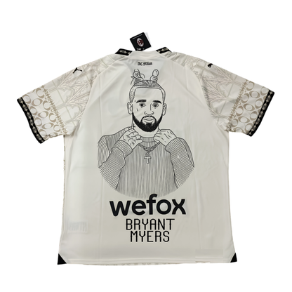 Bryant Myers  x Milán