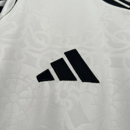2025/2026 Fulham Local Kit