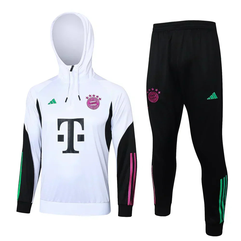 Bayern Munchen Black and White Chándal