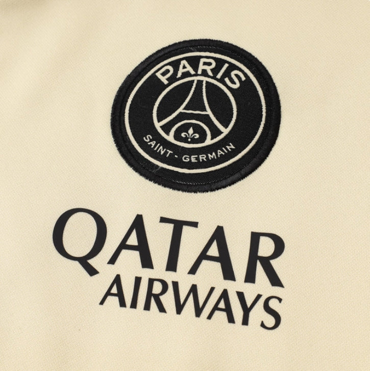 PSG Paris Saint Germain Black and Light Yellow Chándal