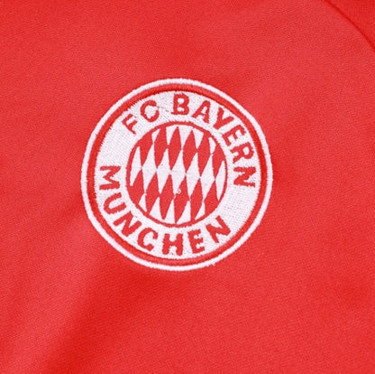 Bayern Munchen Black and Red Chándal