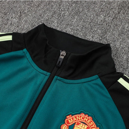 Manchester United Black and Dark Green Chándal