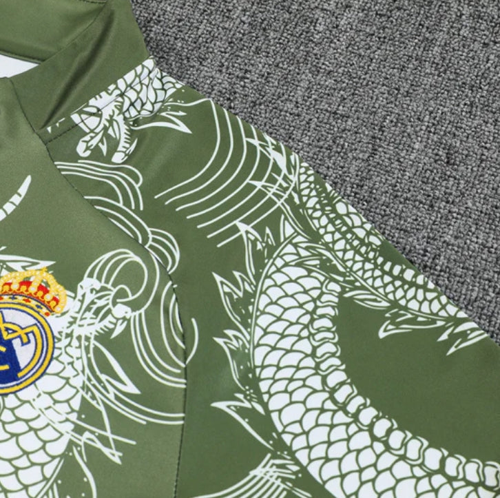 Real Madrid “Forest Serpent” Chándal