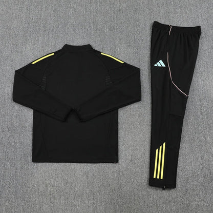 Juventus Black and Yellow Chándal