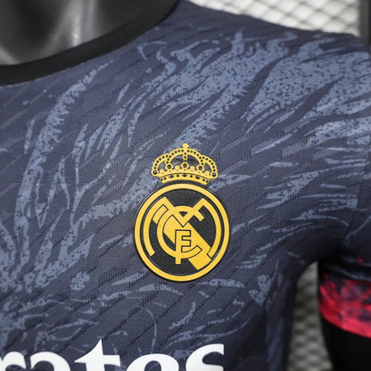 Real Madrid "Crimson Fury" Edición Especial