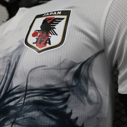 Japan "Ink Washed Dragon" Edición Especial