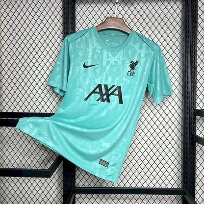2024/2025 Liverpool Entrenamiento Wear
