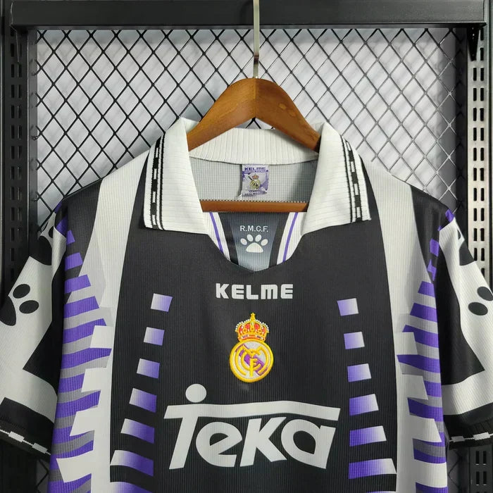 Real Madrid Retro 1997-1998 Alternativa Kit