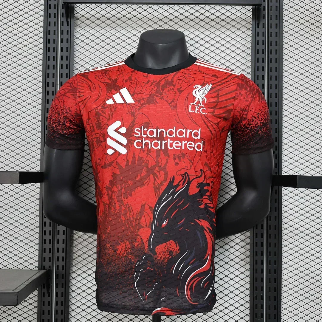 Liverpool "Crowned Eagle" Edición Especial