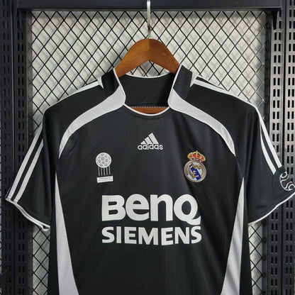 2006/2007 Retro Real Madrid Visitante
