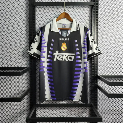 Real Madrid Retro 1997-1998 Alternativa Kit