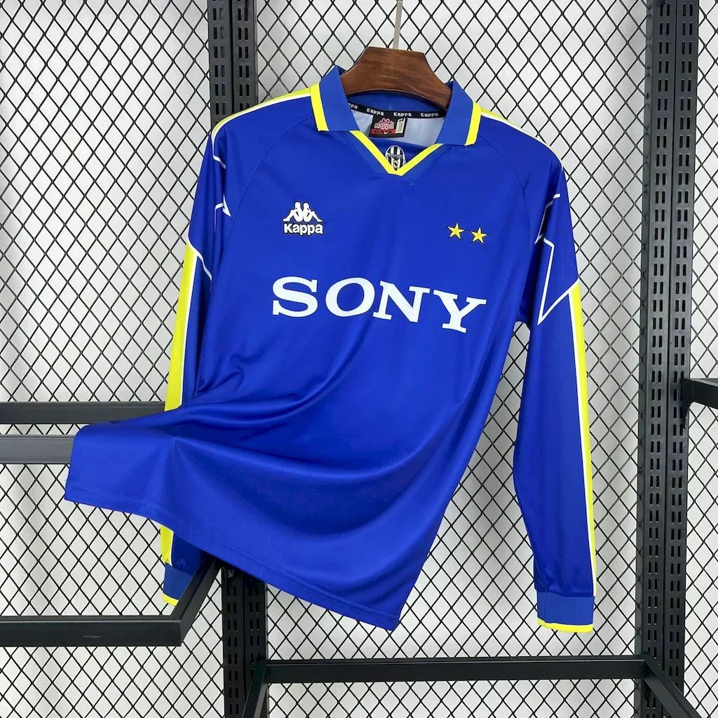 1996-1997 Retro Juventus Visitante Manga Larga