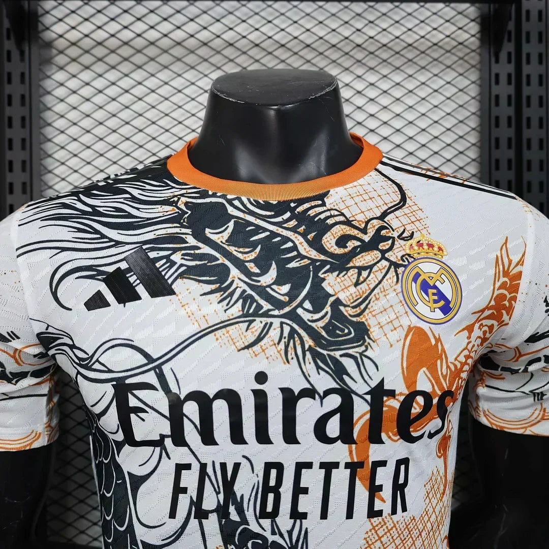 Real Madrid "Dragon Claw" Edición Especial