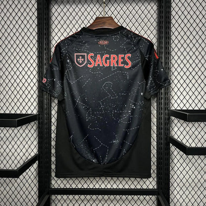 2024/2025 Benfica Visitante Kit