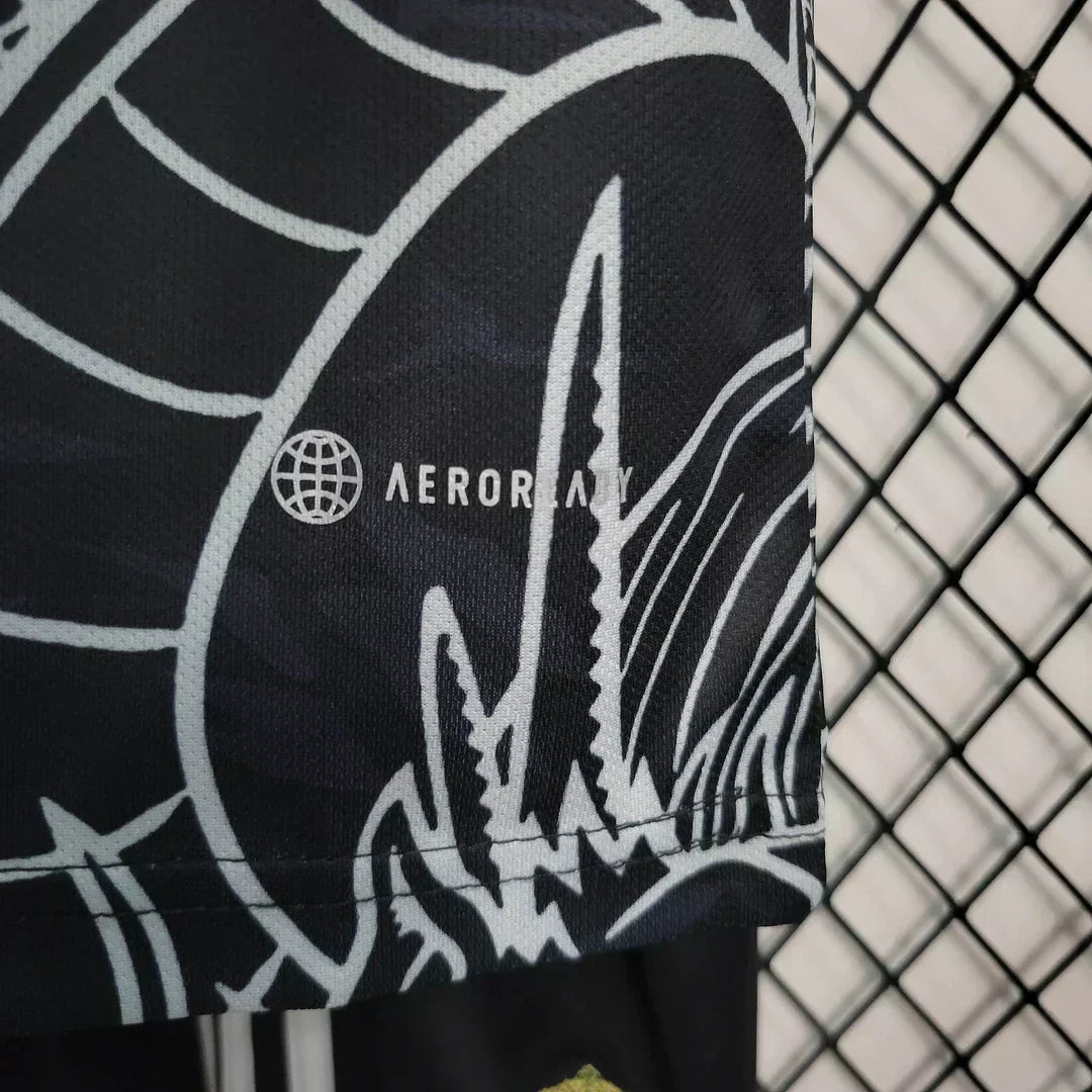 Real Madrid "Dragón Negro" Edición Especial Talla Niño