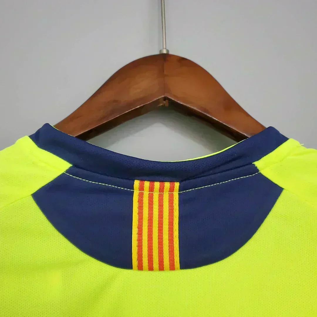2005-2006 Retro Barcelona Visitante