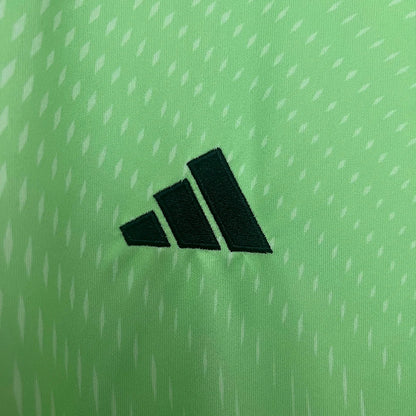 2025/2026 Bayern Munchen Green Goalkeeper Kit