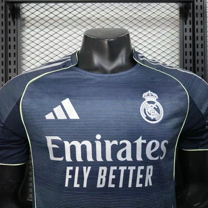 Real Madrid 2025/2026 Visitante Kit
